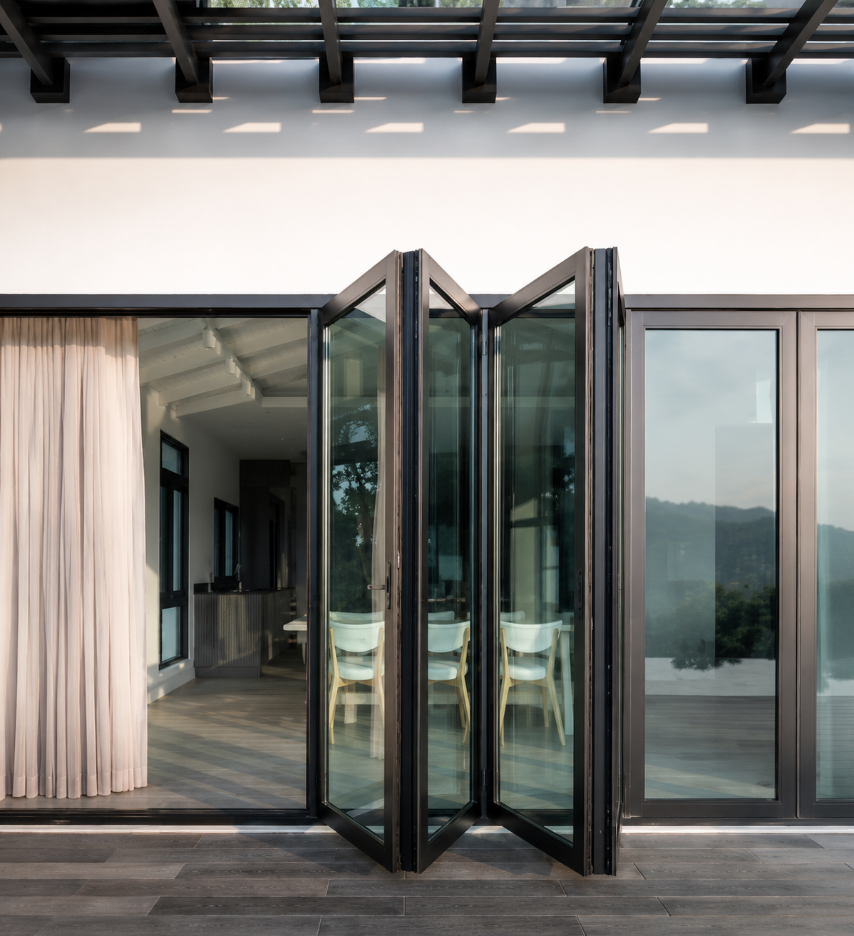 Aluminium Folding (Bi-Fold) Doors